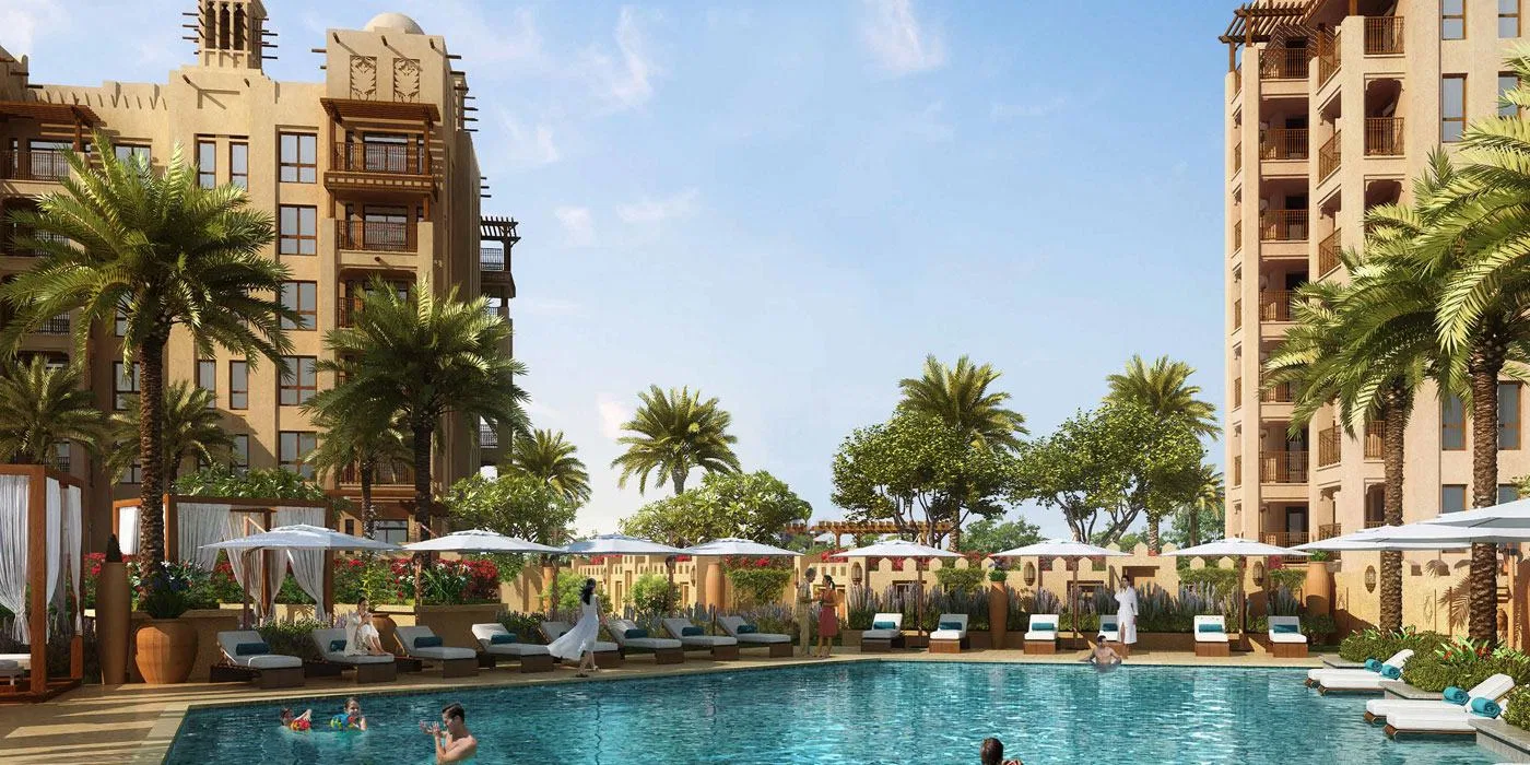 Address, Residences The Bay III